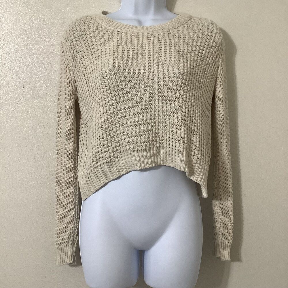 Brandy Melville Minimalist Clean Girl Closet Staple‎ Influencer Knit Sweater OS